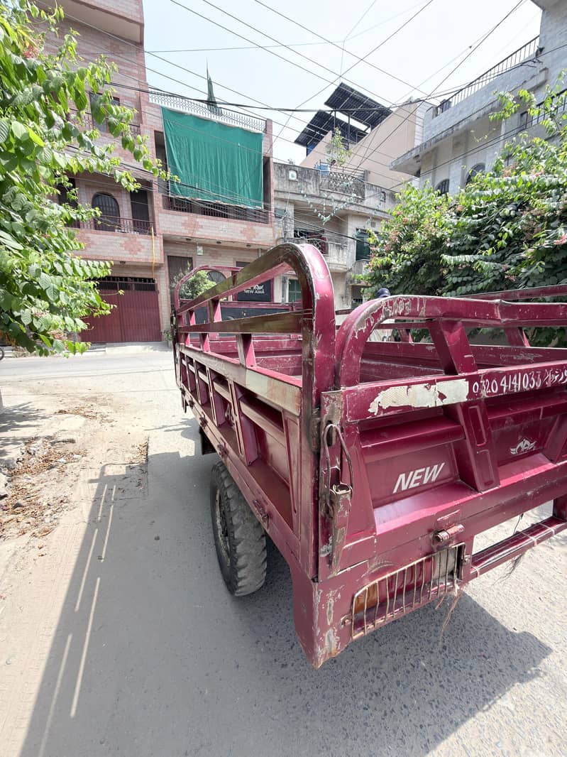 Loader Rickshaw 1