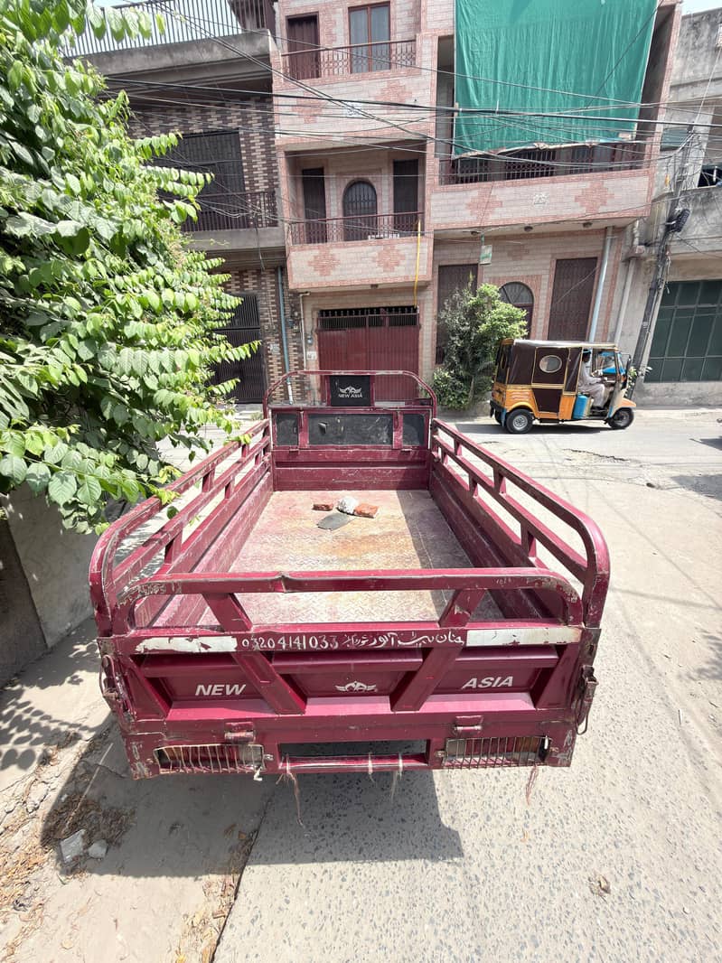 Loader Rickshaw 3