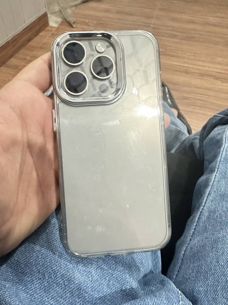 Apple iPhone 15 Pro 1