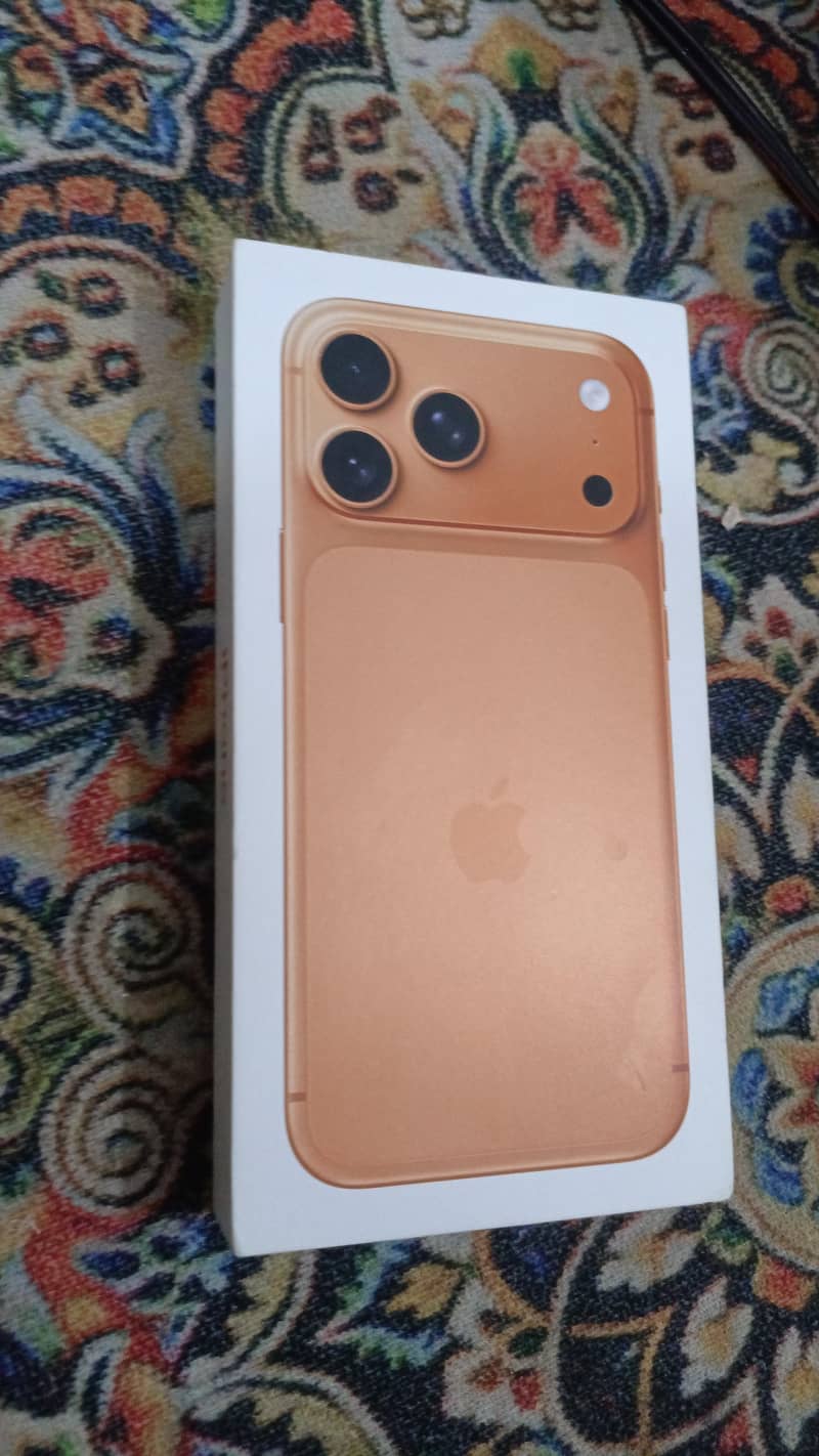 Apple iPhone 17 Pro Max 0