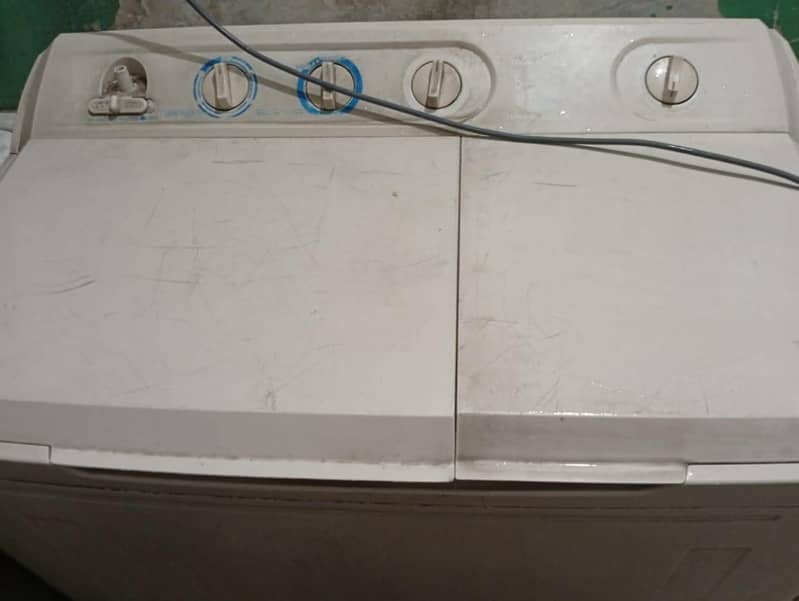 Semi Automatic Top Load Washing Machine 7