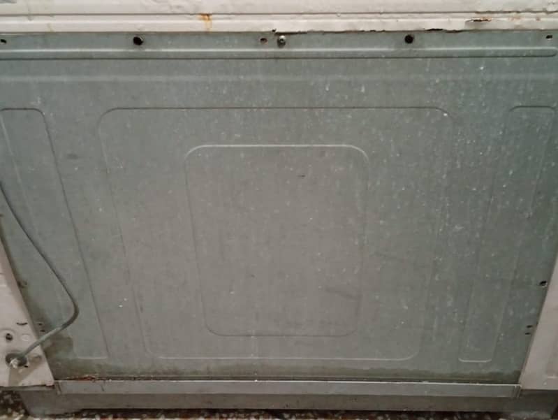 Semi Automatic Top Load Washing Machine 8