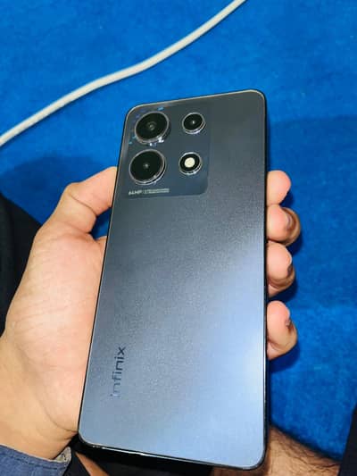 Infinix Note 30