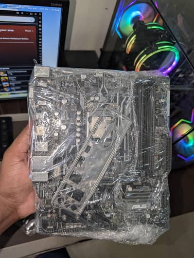 i5 7Gen Processor B250 M Motherboard , Ram 16GB 2400mtz