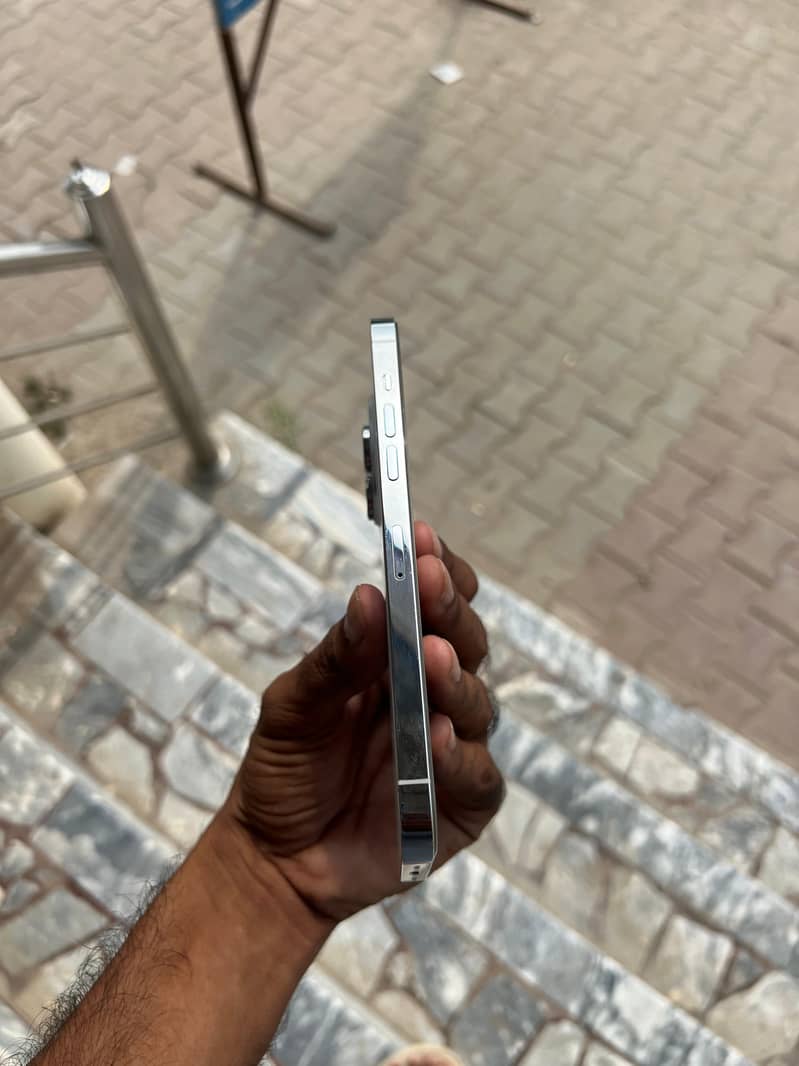iPhone 14 Pro Max 6