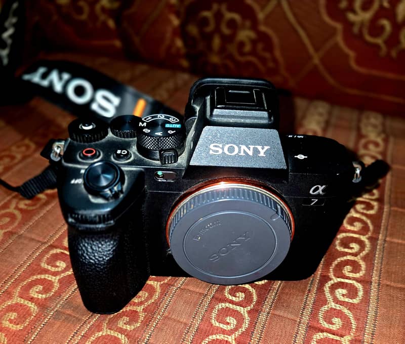 Sony A7 IV Full Frame Mirrorless Camera| Only 3,941 Shutter Count 3