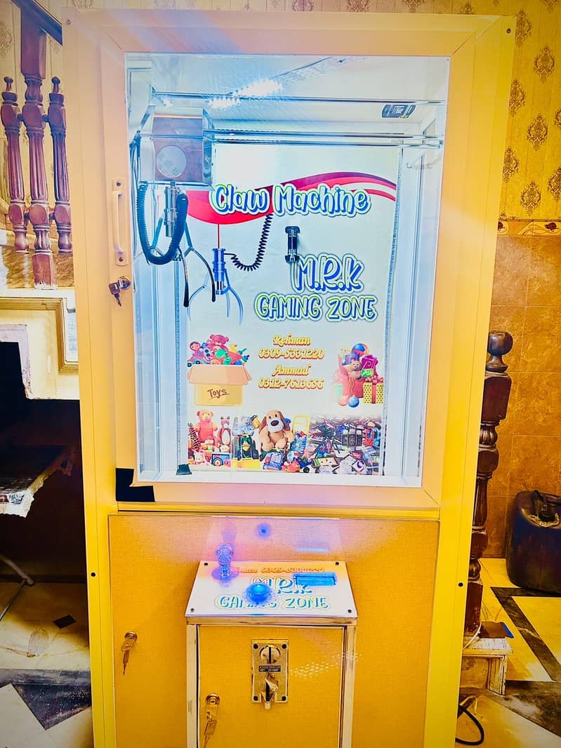 Claw machine 3