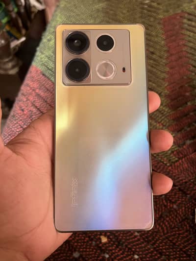 Infinix Note 40