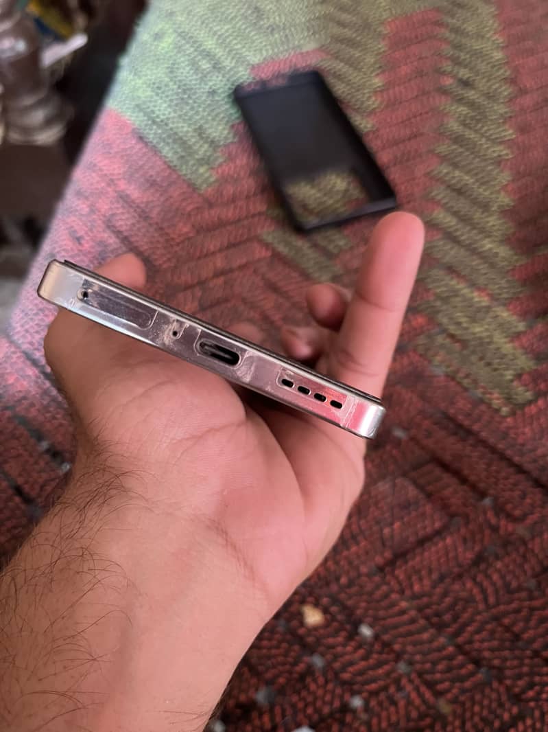 Infinix Note 40 2