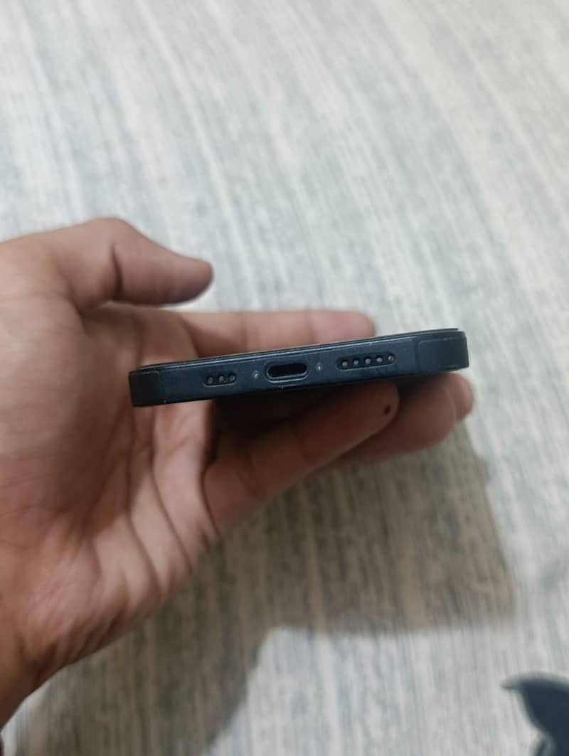 Apple iPhone 14 6