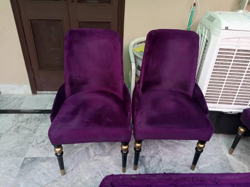 sofa and dining table 4