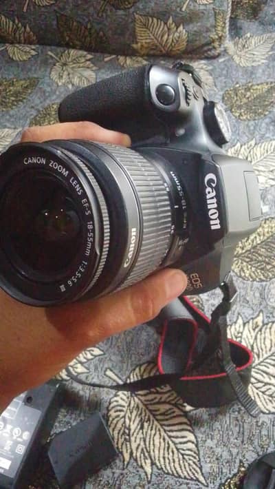 Canon EOS 1300D DSLR Camera + 18-55mm Lens | 10/10 Condition