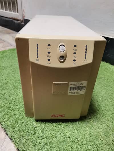 APC Smart UPS 1000va 670W