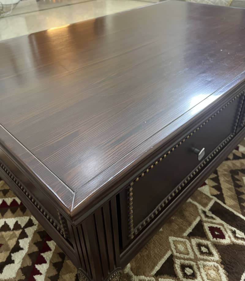 SOFA L SHAPED WITH CENTRE TABLE 4