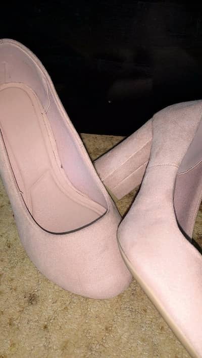 NEW LOOK block heels