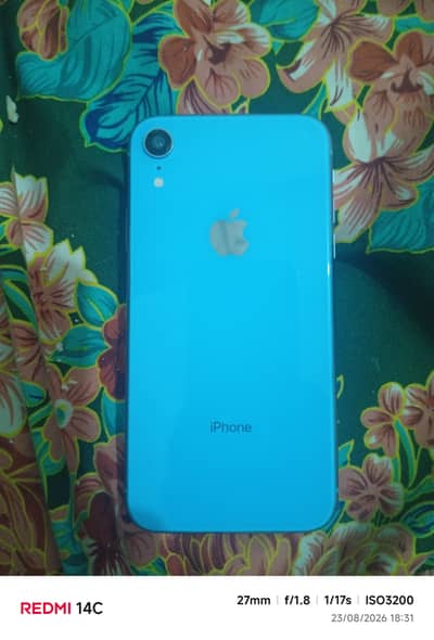 Apple iPhone XR