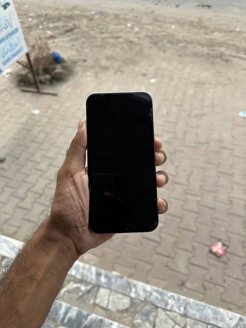 iPhone 13 Pro Max mdm 4