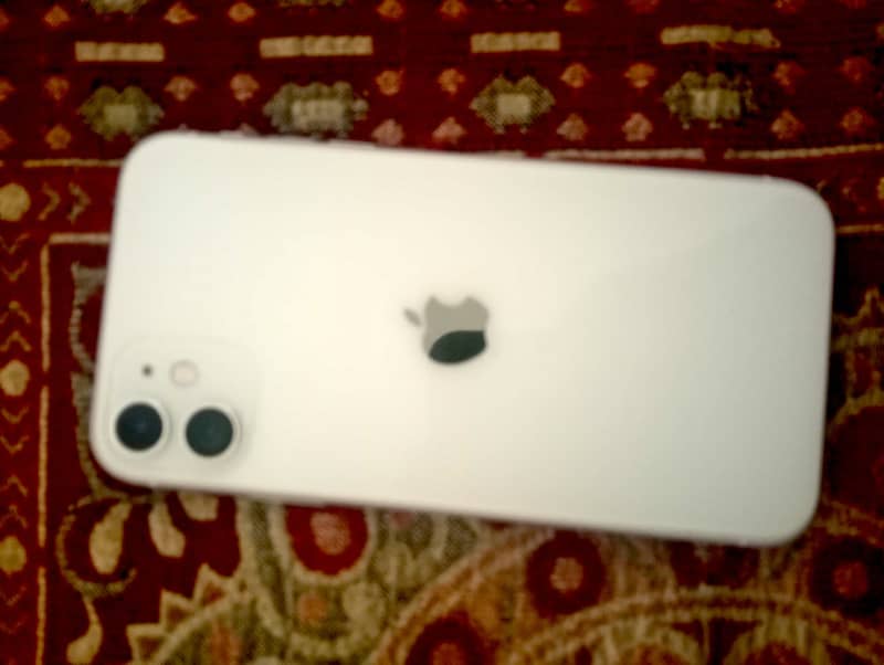 Apple iPhone 11 2