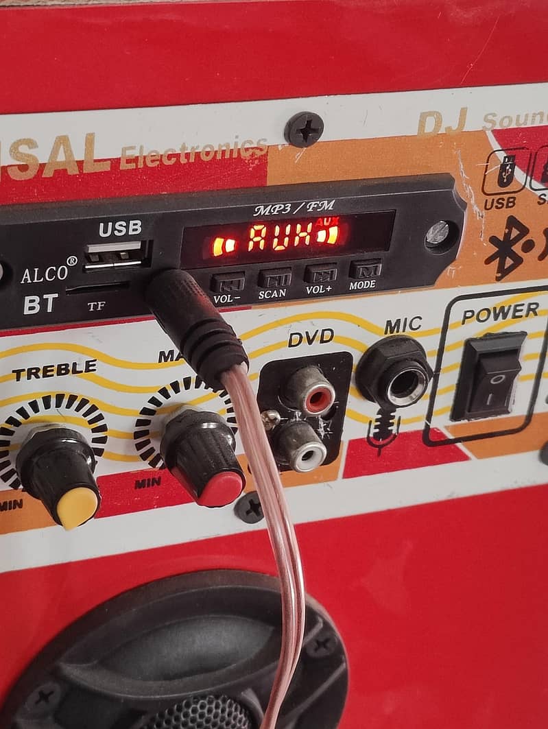 Bluetooth speaker 0