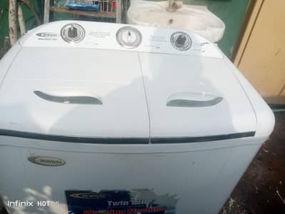 Waves Japanese Washing machine and Spinner