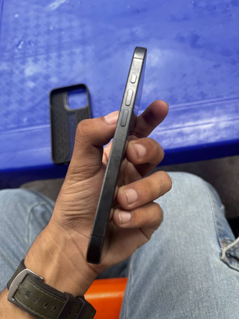 Apple iPhone 15 Pro 5