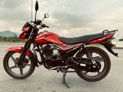 Suzuki GR150 bike brand new bike Islamabad number urgent sale