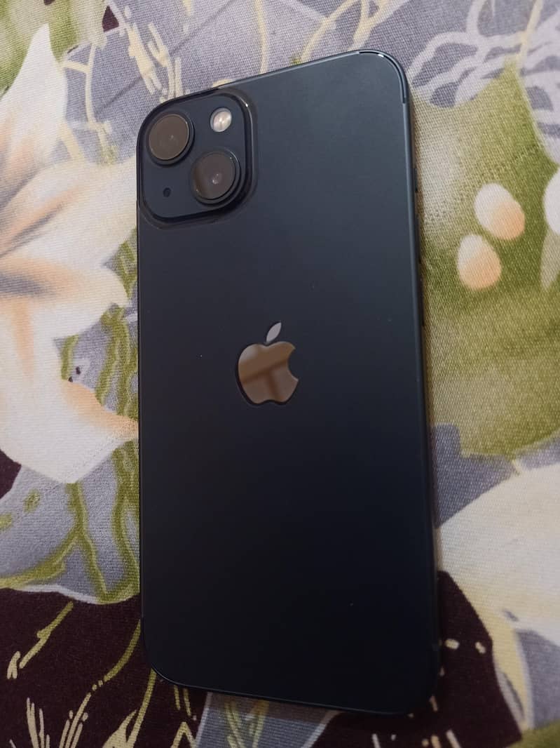 Apple iPhone 13 1