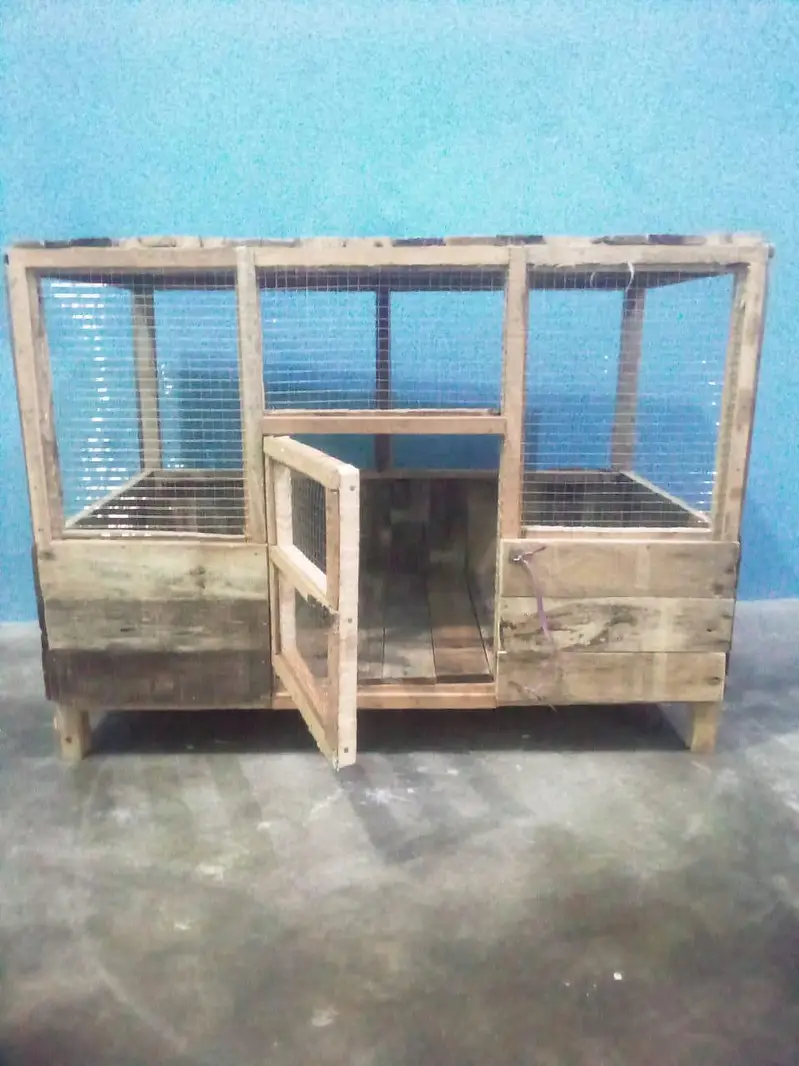 hen's cage — photo 2