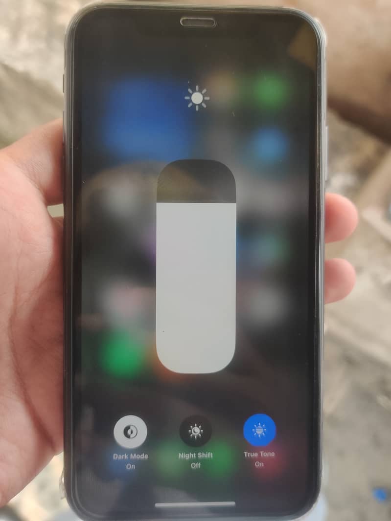 Apple iPhone 11 3