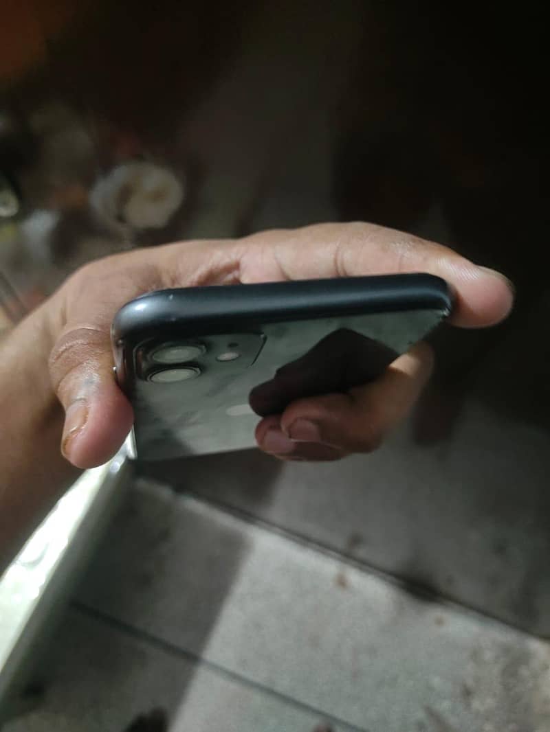 Apple iPhone 11 1