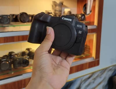 Canon RP (10/10++++) Brand new (Fresh import)