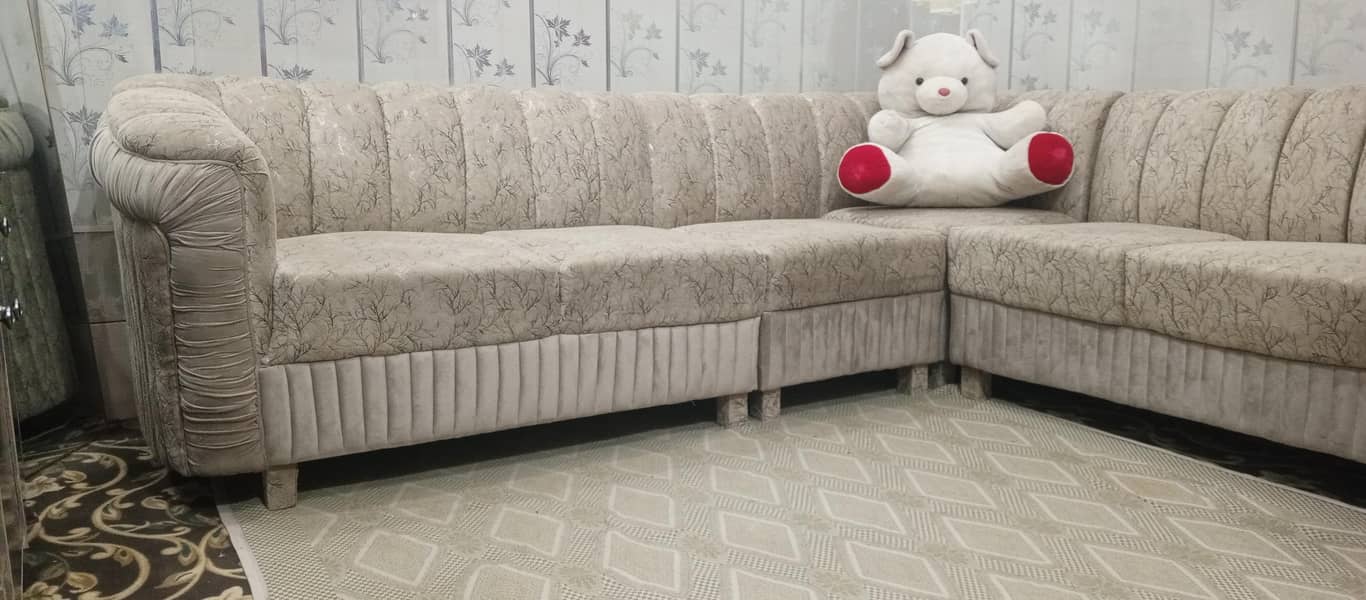 Beautiful L-Shape Sofa Set 1