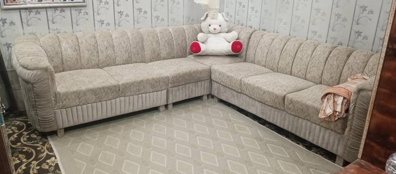 Beautiful L-Shape Sofa Set 3
