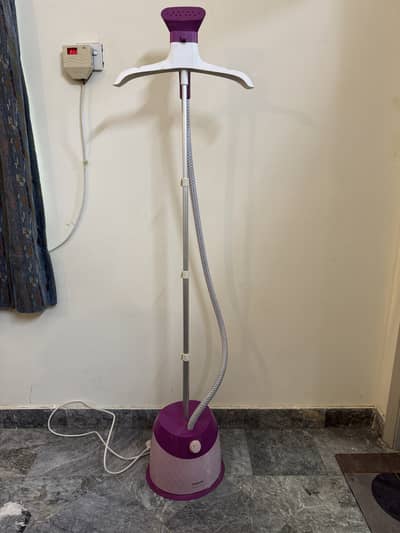 Philips EasyTouch Plus Garment Steamer