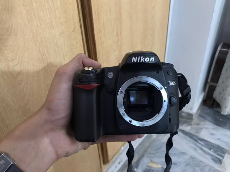 Nikon D80 3