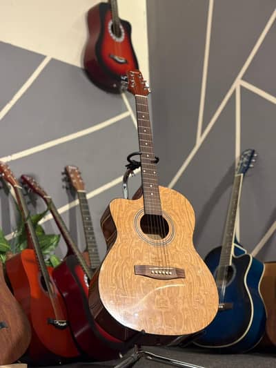 Accoustic professional Guitar// Guitars Era// whatsapp 03220061612