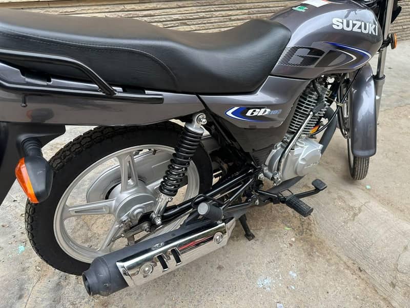 Suzuki 10