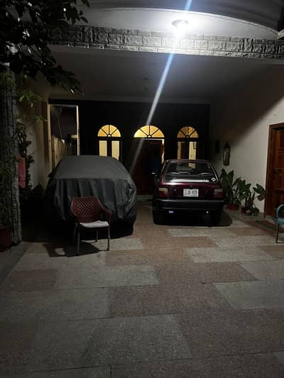 You Can Find A Gorgeous House For sale In Habibullah Colony