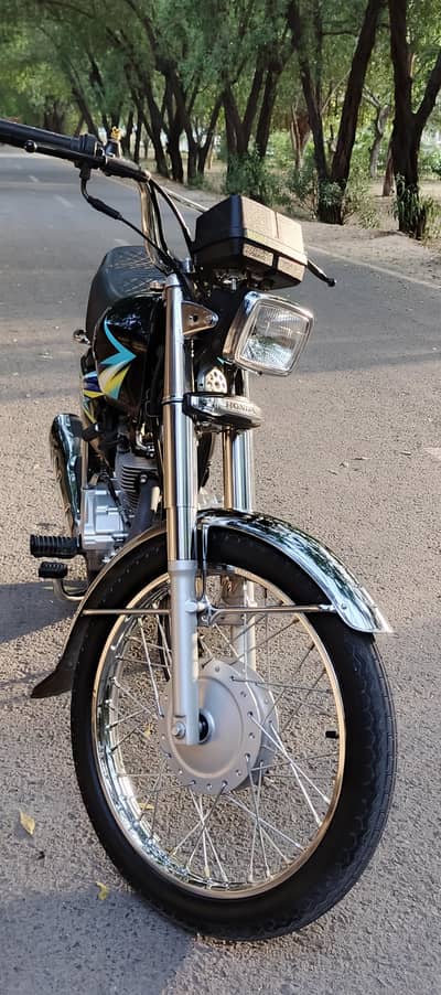 Honda CG125 Black