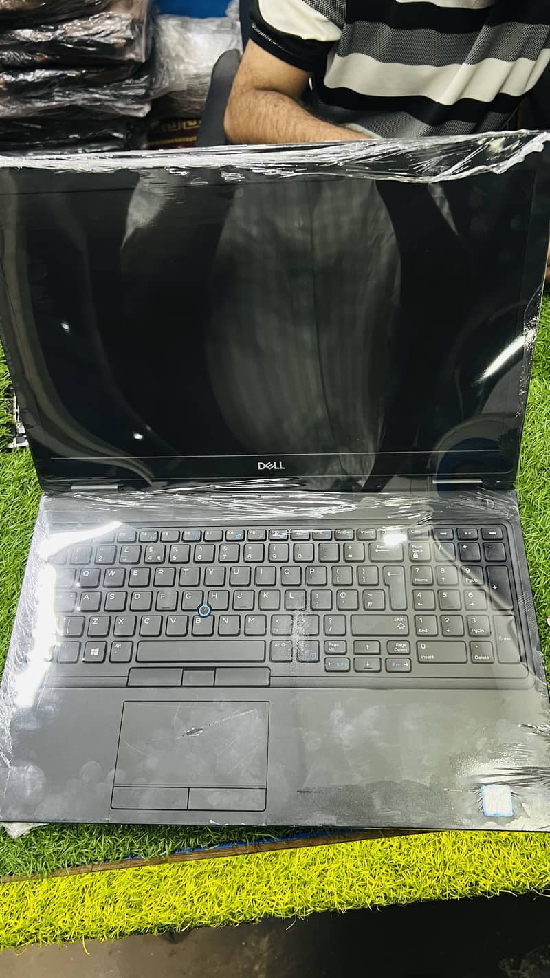 Dell precision 3520 2