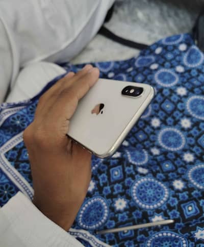 Apple iPhone X water pack