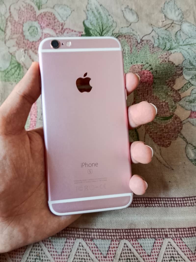 Apple iPhone 6S 3