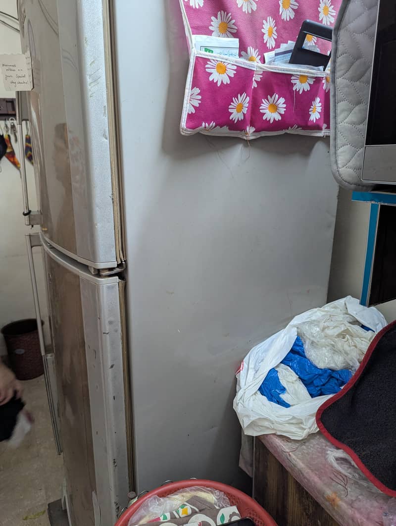 Dawlance Refrigerator 0