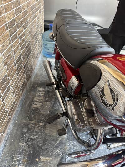 Honda Road Master 200 cc Japanese Genuine Engine and documents