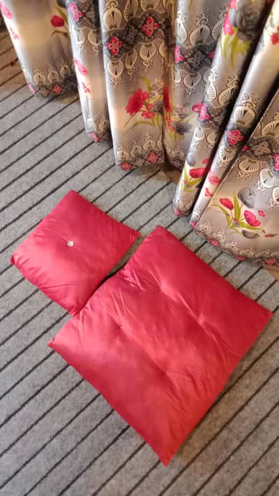 `Hanging Swing Chair with Stand + 5 Cushions`