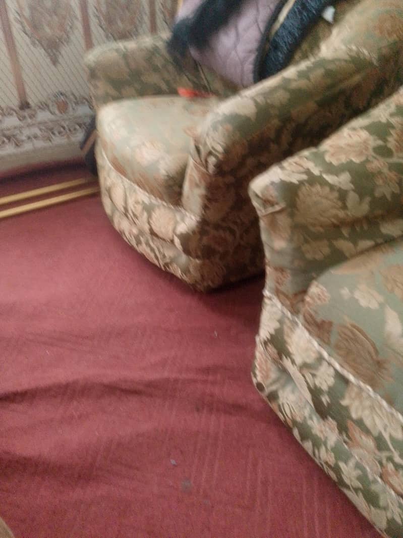 5 sattris sofa 3