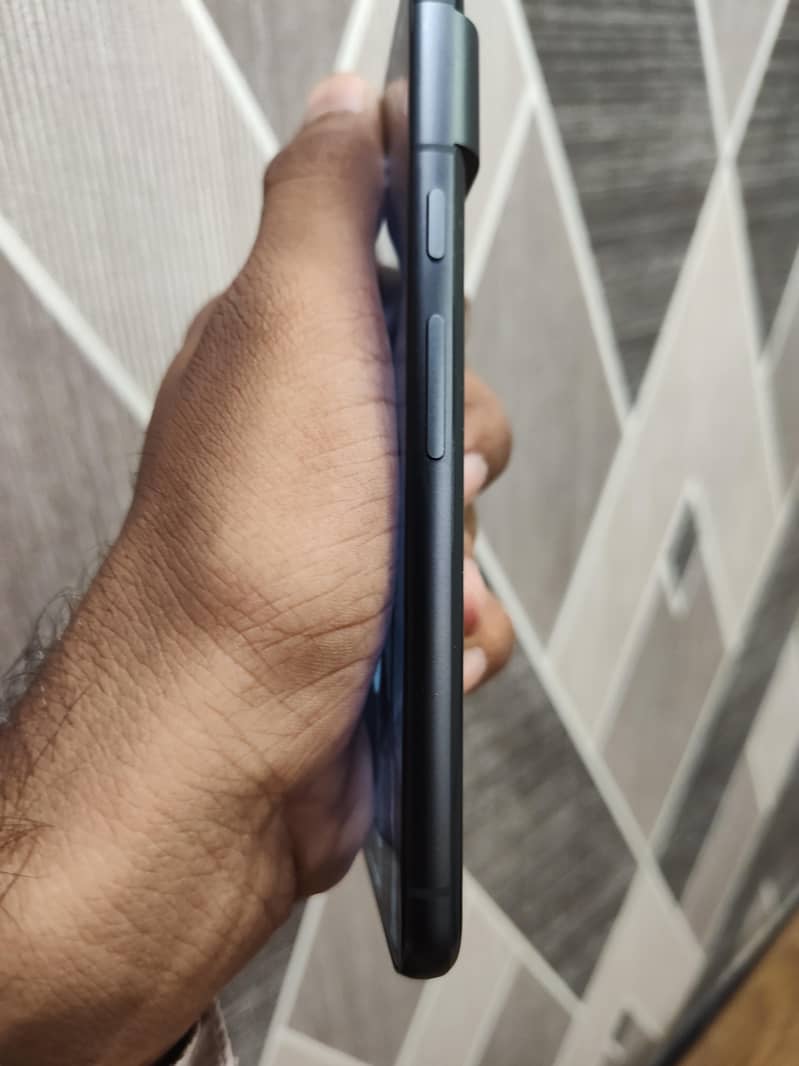 Google Pixel 8 1