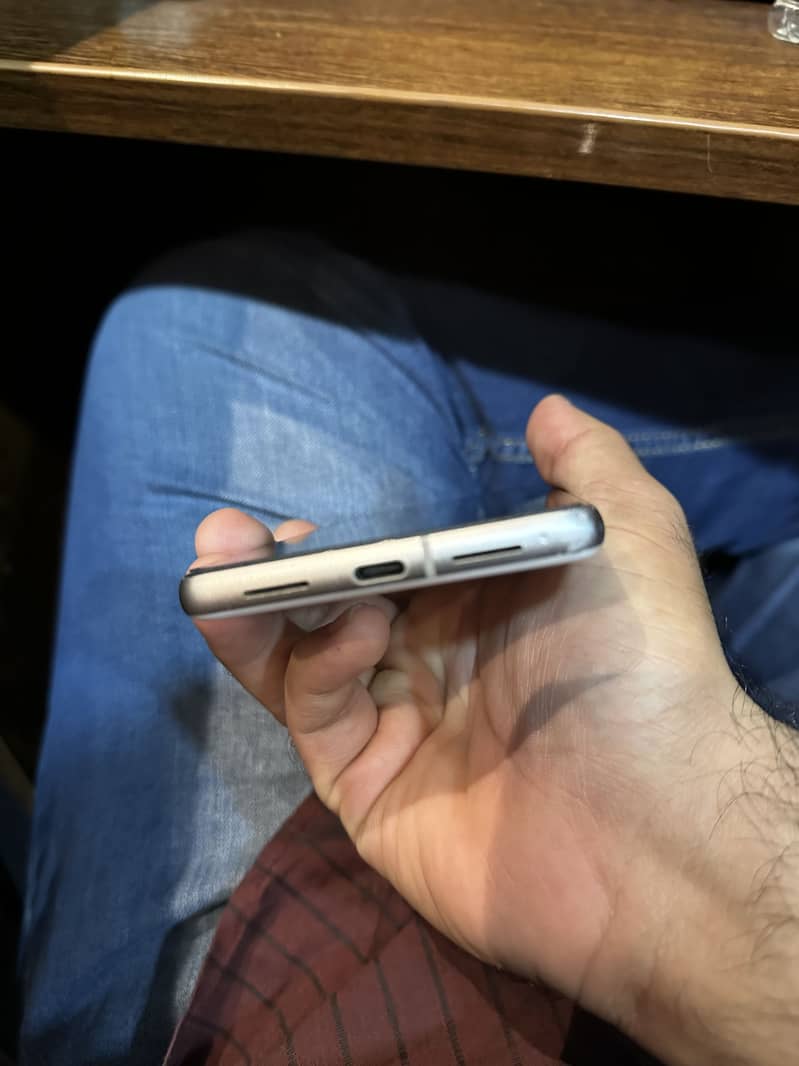 Google Pixel 7 2