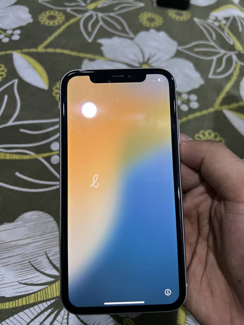 Apple iPhone 11 5