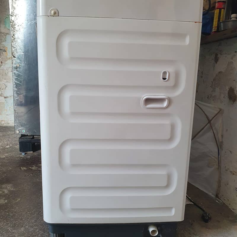 fully automatic wasing machine 6
